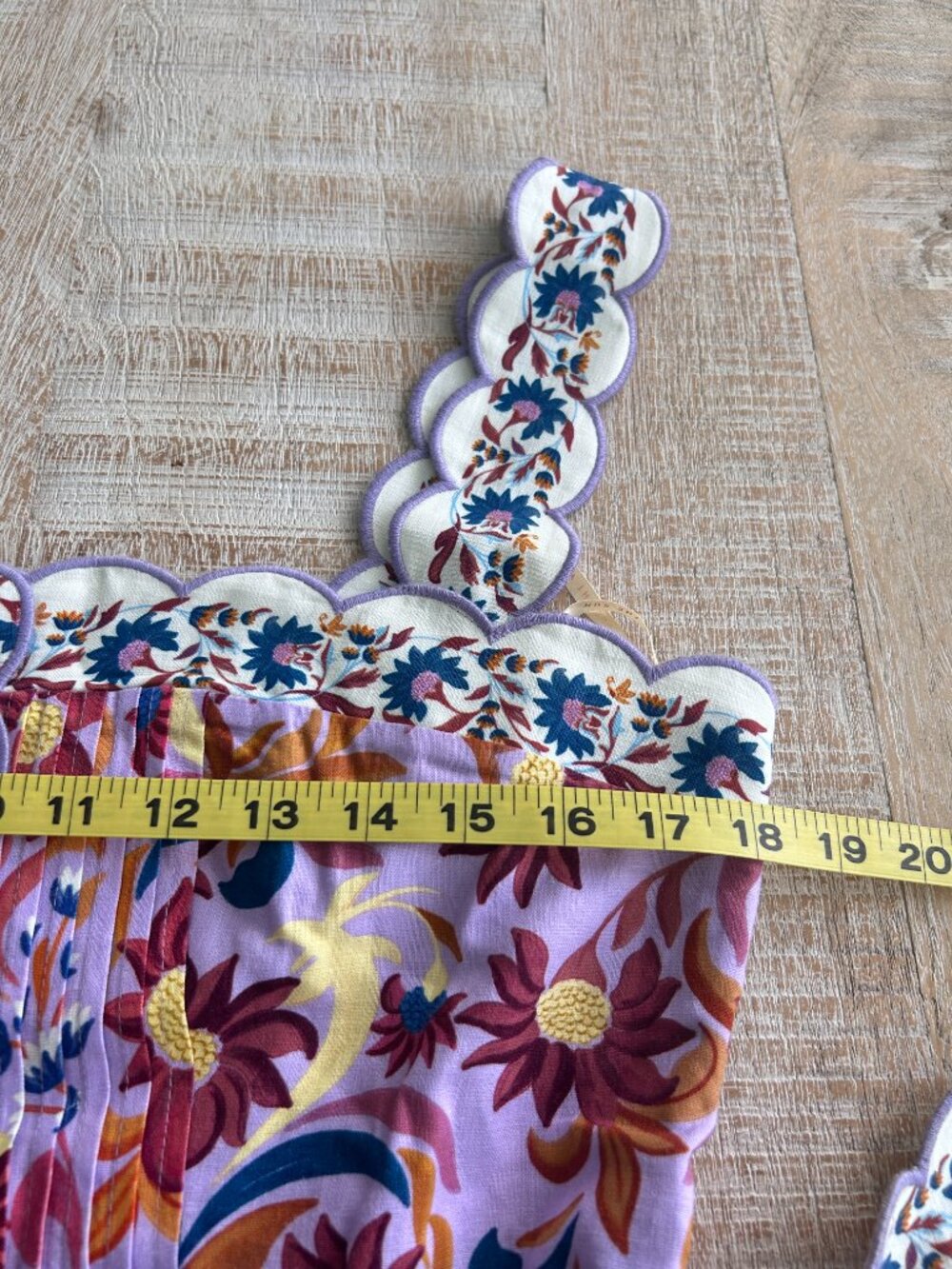 Farm Rio Flower/Floral Tiles Lilac Scalloped Linen Romper Size Medium NWT - Picture 11 of 16